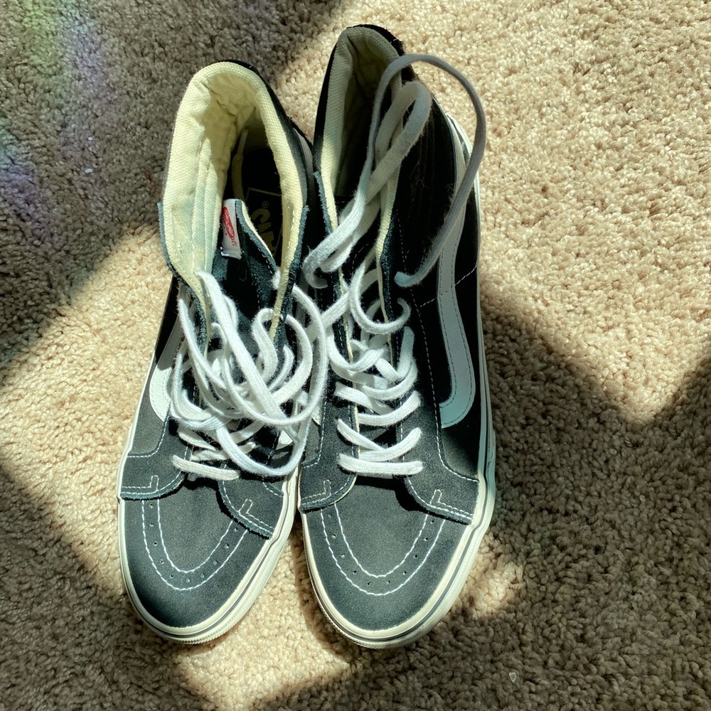 Black high top vans